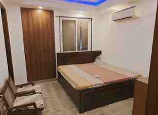 3 BHK + 3 Baths (1,125 sqft) Apartment/Flat for Rent in Vasant Kunj Enclave