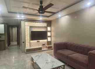 3 BHK + 3 Baths (1,300 sqft) Builder/Independent Floor for Rent in Ryhan Square Vasant Kunj, South Delhi