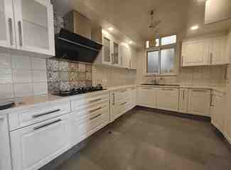 3 BHK + 4 Baths (1,850 sqft) Apartment/Flat for Rent in Saraswati Narmada Ganga Yamuna Apartment, Vasant Kunj