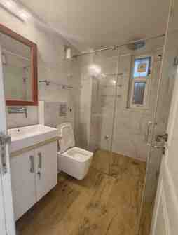 3 BHK + 4 Baths (1,850 sqft) Apartment/Flat for Rent in Saraswati Narmada Ganga Yamuna Apartment, Vasant Kunj