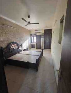 3 BHK + 4 Baths (2,000 sqft) Apartment/Flat for Rent in Vasant Kunj, South Delhi