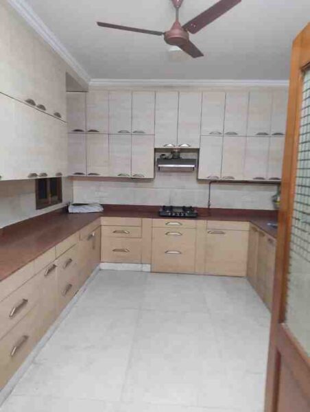 4 BHK + 4 Baths (5,400 sqft) Apartment/Flat for Rent in Independent Floor Adchini, South Delhi