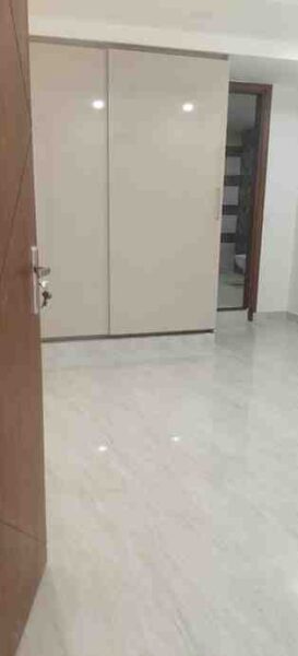 4 BHK + 4 Baths (2,100 sqft) Apartment/Flat for Rent in DDA Flats Vasant Kunj, South Delhi