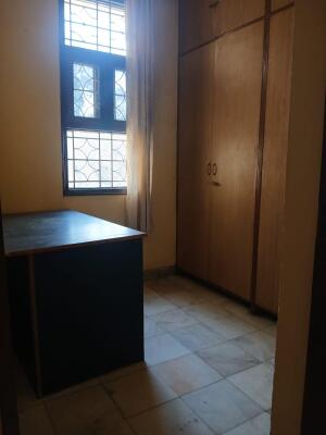 5 BHK + 5 Baths (5,000 sqft) Apartment/Flat for Rent in H Block, Saket