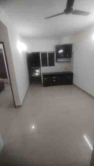 1 BHK + 2 Baths (550 sqft) Apartment/Flat for Rent in Golf View Condos, Dwarka