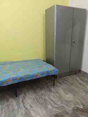 1 BHK + 2 Baths (500 sqft) Apartment/Flat for Rent in RWA Chhattarpur Enclave Phase 1