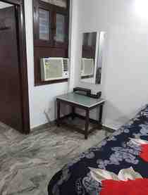 1 BHK + 2 Baths (500 sqft) Apartment/Flat for Rent in RWA Phase 1, Chhattarpur Enclave