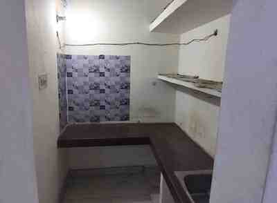 1 BHK + 1 Bath (160 sqft) Villa for Rent in Block L Kalkaji, South Delhi