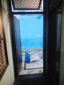 1 BHK + 1 Bath (450 sqft) Villa for Rent in Independent House Dwarka Sector 7