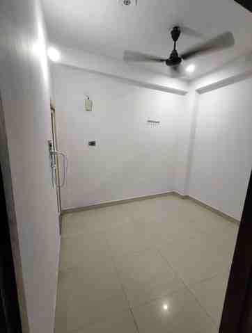 1 RK + 1 Bath (500 sqft) Apartment/Flat for Rent in Tajpur Pahari Village, South Delhi