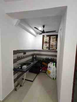 1 RK + 1 Bath (500 sqft) Apartment/Flat for Rent in Tajpur Pahari Village, South Delhi