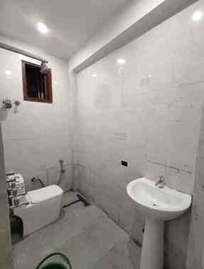 1 RK + 1 Bath (500 sqft) Apartment/Flat for Rent in Tajpur Pahari Village, South Delhi