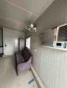 1 RK + 2 Baths (100 sqft) Studio Apartment for Rent in South Extension, South Delhi