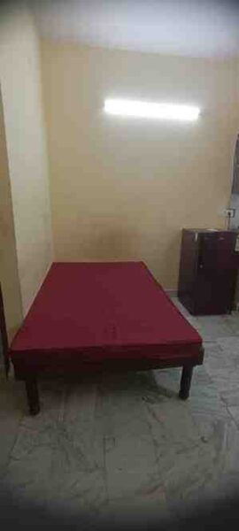 1 RK + 1 Bath (250 sqft) Studio Apartment for Rent in Sharma Friend Apartment, Dwarka