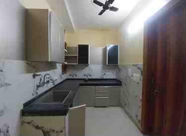 2 BHK + 1 Bath (630 sqft) Builder/Independent Floor for Rent in Naraina Village, South Delhi