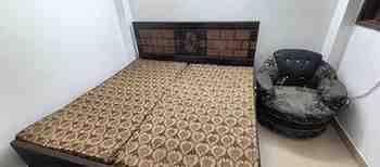 2 BHK + 2 Baths (950 sqft) Builder/Independent Floor for Rent in Freedom Fighter Enclave