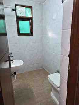 2 BHK + 2 Baths (900 sqft) Apartment/Flat for Rent in H Block, Kalkaji