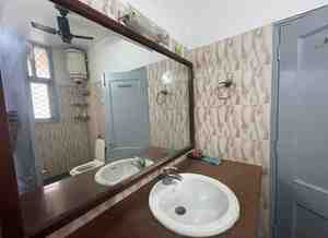 3 BHK + 2 Baths (1,800 sqft) Builder/Independent Floor for Rent in BlocK J Saket