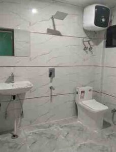 3 BHK + 2 Baths (1,250 sqft) Builder/Independent Floor for Rent in Mahavir Enclave, Sector 1, Dwarka