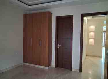 3 BHK + 3 Baths (1,440 sqft) Builder/Independent Floor for Rent in Chittaranjan Park (CR Park), South Delhi