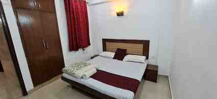 3 BHK + 3 Baths (1,500 sqft) Apartment/Flat for Rent in Vasant Kunj
