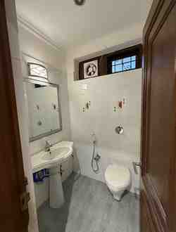 4 BHK + 4 Baths (1,800 sqft) Apartment/Flat for Rent in Pocket B, Sector A, Vasant Kunj