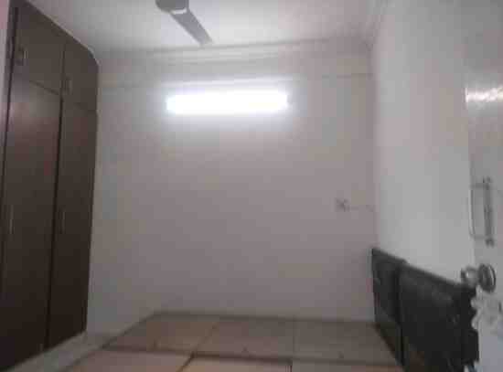 1 BHK + 2 Baths (550 sqft) Apartment/Flat for Rent in DDA Kaveri Apartment, Vasant Kunj