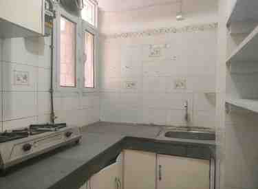 1 BHK + 2 Baths (550 sqft) Apartment/Flat for Rent in DDA Kaveri Apartment, Vasant Kunj