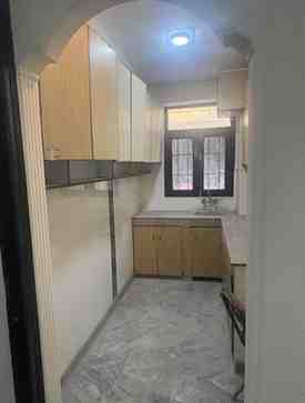1 BHK + 2 Baths (720 sqft) Builder/Independent Floor for Rent in Saket