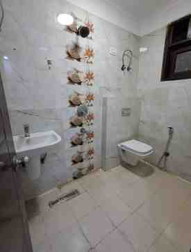 2 BHK + 2 Baths (5,220 sqft) Builder/Independent Floor for Rent in Lado Sarai Extension