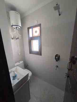 2 BHK + 2 Baths (1,000 sqft) Builder/Independent Floor for Rent in Vasant Kunj Enclave