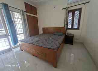 2 BHK + 2 Baths (1,050 sqft) Apartment/Flat for Rent in DDA Santushti Apartment, Vasant Kunj