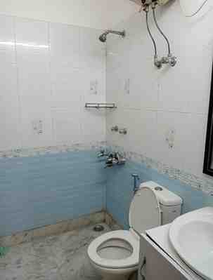2 BHK + 2 Baths (1,400 sqft) Apartment/Flat for Rent in Nehru Apartment, Kalkaji