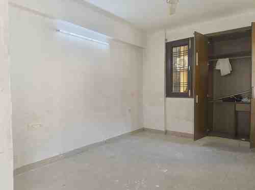 3 BHK + 2 Baths (1,500 sqft) Apartment/Flat for Rent in Saraswati Narmada Ganga Yamuna Apartment, Vasant Kunj
